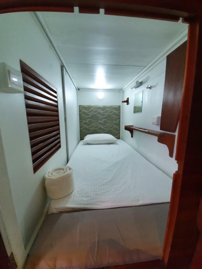 Bed Station 210 Kandy Exterior foto